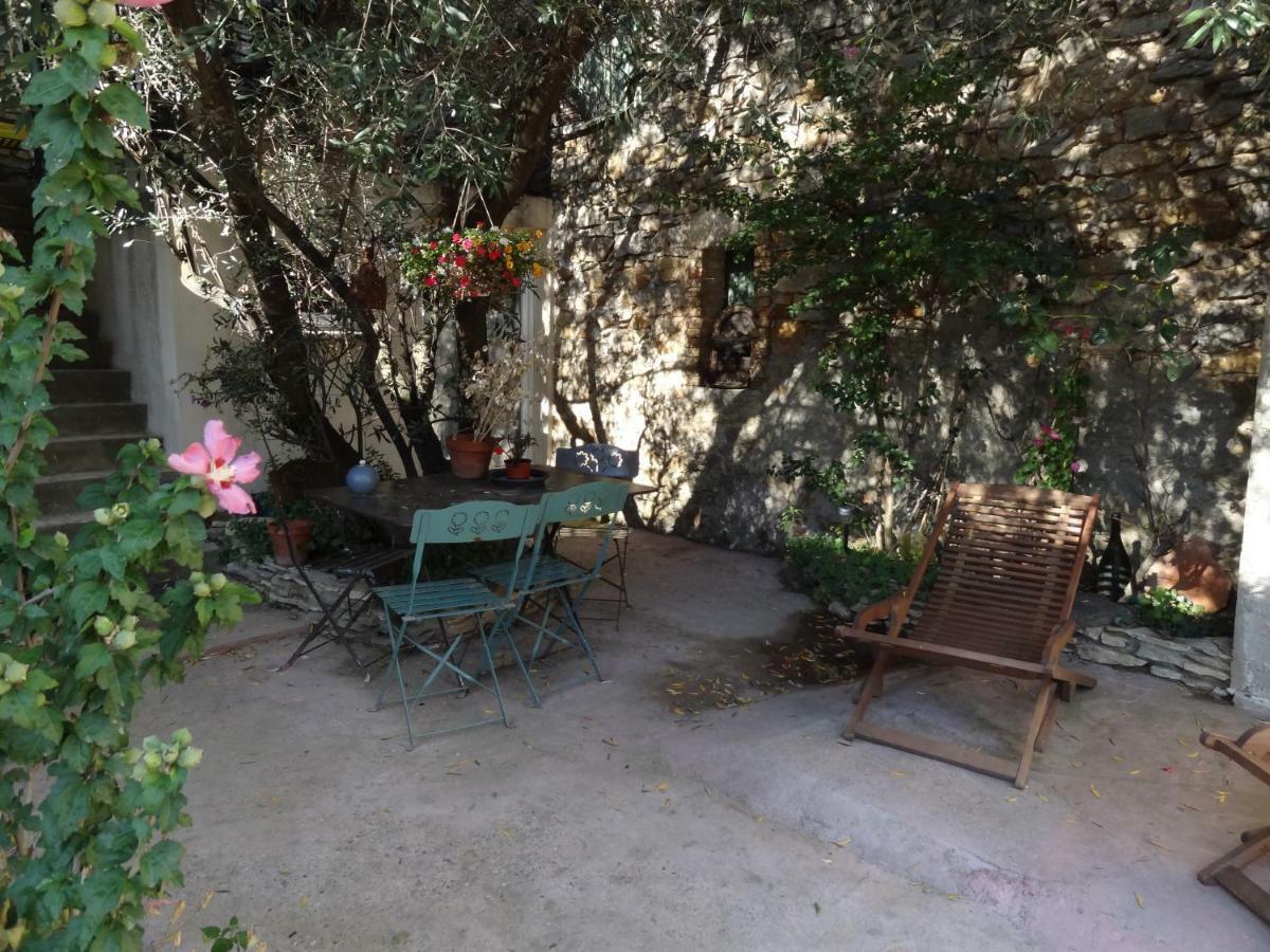 Domaine Chanoine Rambert Saint-Andre-d'Olerargues Екстериор снимка